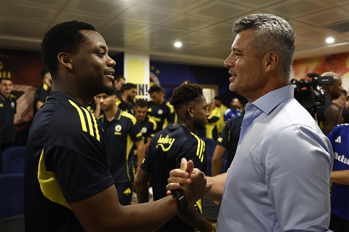 Jhon Duran Efsanesi Fenerbahçe'de Sona Erdi: 'Hangi Jhon Duran?' Diyenler İçin...
