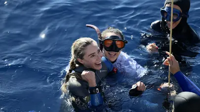 Şahika Ercümen, Gazze mesajı verdiği dalışta dünya rekoru kırdı