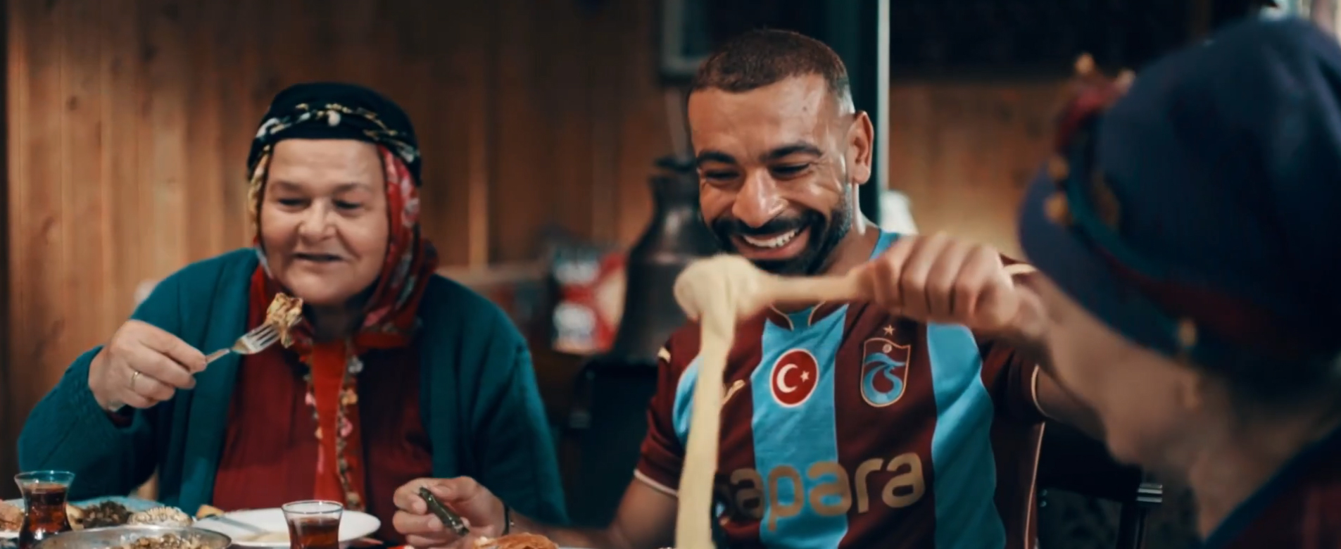 Trabzonspor'un Salah videosu izlenme rekorları kırıyorTrabzonspor'un Salah videosu izlenme rekorları kırıyor