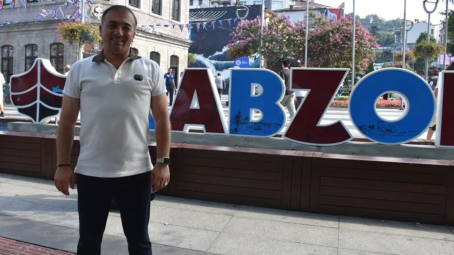 20 milyon kez görüntülenen Salah videosunun perde arkası! Tanıtım filminin yıldızı her şeyi anlattı - 5 20 milyon kez görüntülenen Salah videosunun perde arkası! Tanıtım filminin yıldızı her şeyi anlattı - 5