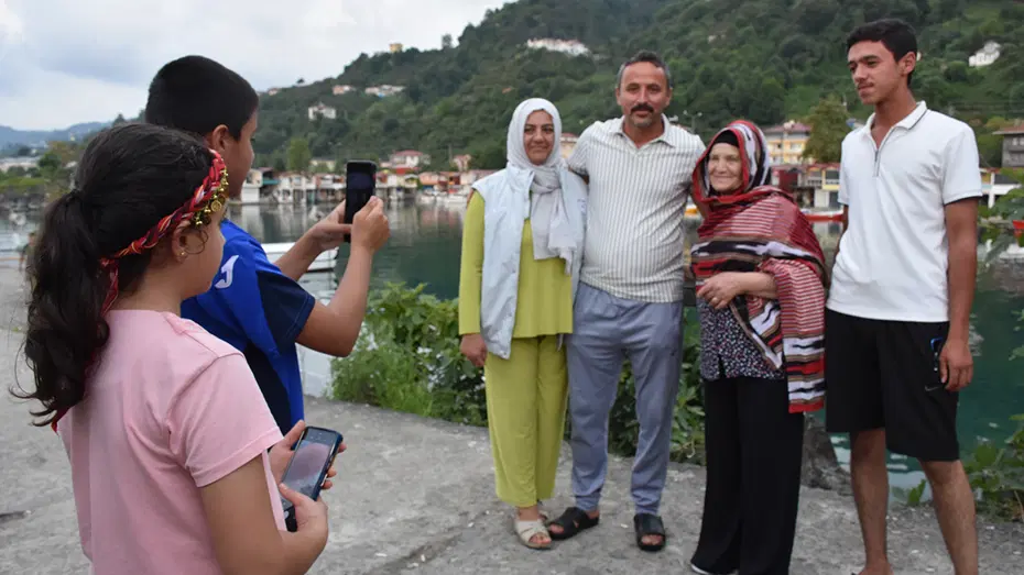 20 milyon kez görüntülenen Salah videosunun perde arkası! Tanıtım filminin yıldızı her şeyi anlattı - 7 20 milyon kez görüntülenen Salah videosunun perde arkası! Tanıtım filminin yıldızı her şeyi anlattı - 7