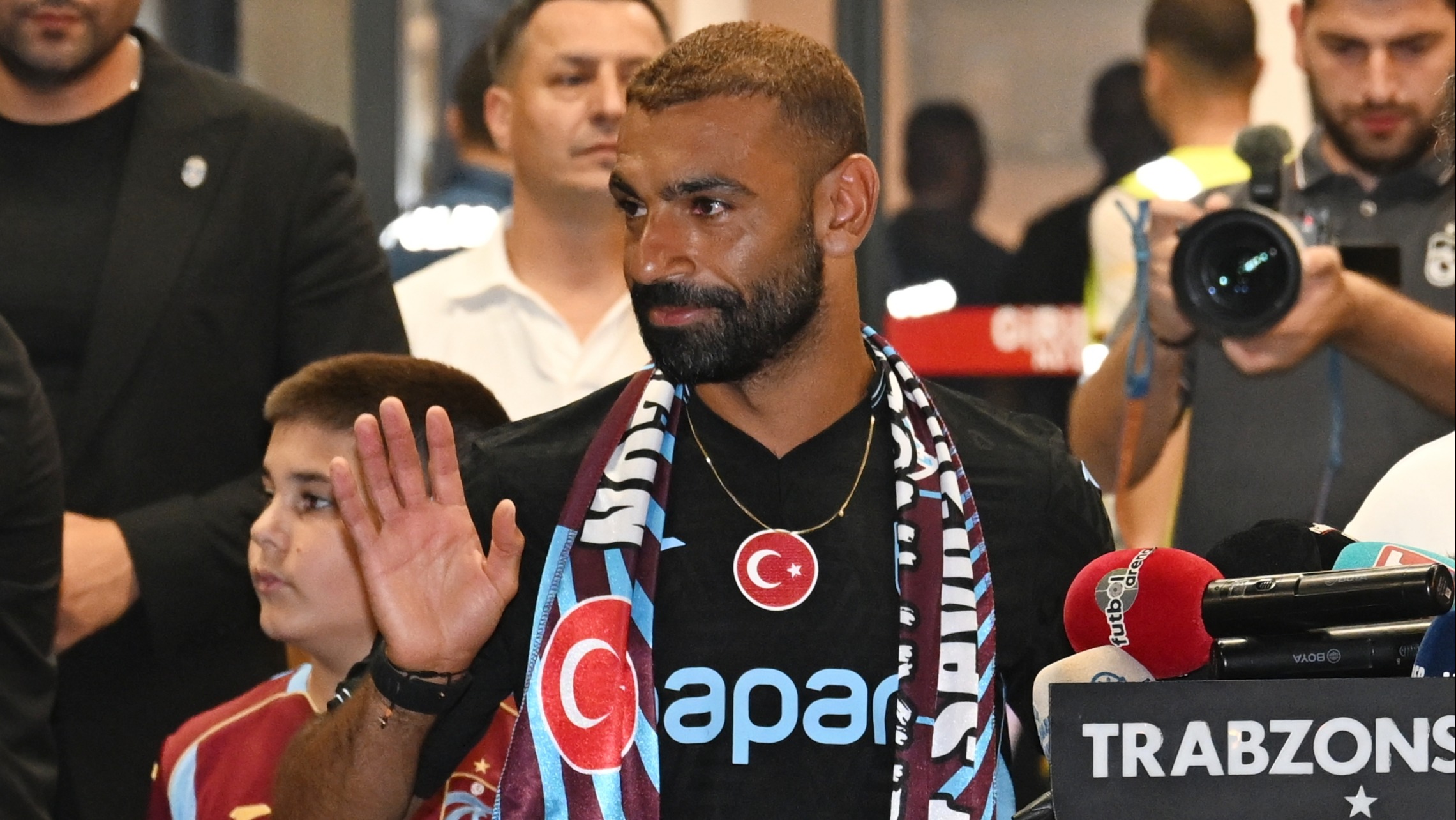 Beşiktaş Salah'ın rövanşını aldı, Trabzonspor'un istediği yıldızı bitiriyor | Transfer hattı