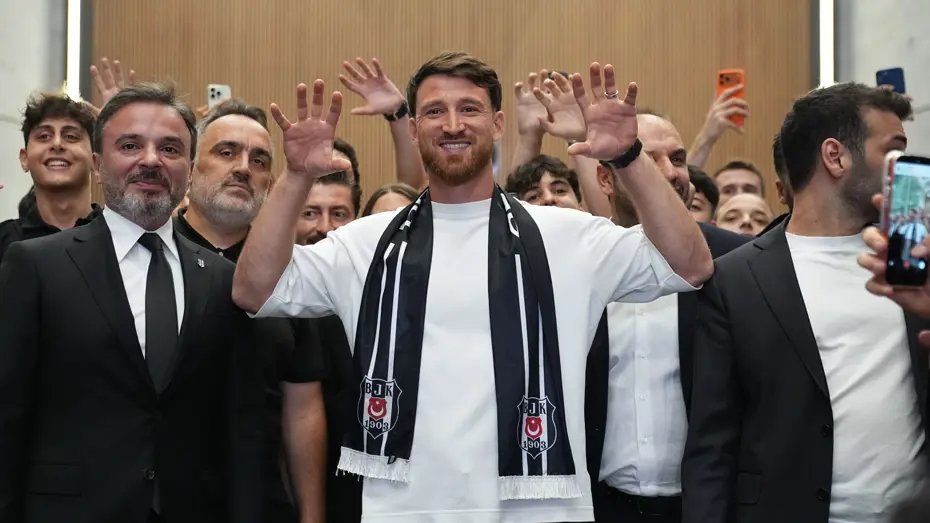 Salih Özcan, Beşiktaş için İstanbul'a geldi - 3
