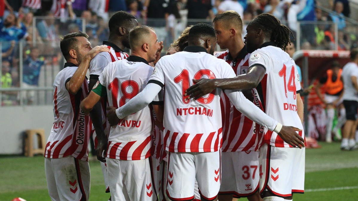 Samsunspor'da Tek Eksik Bir El: Antalyaspor'a Karşı Kim Parmak Sallayacak?
