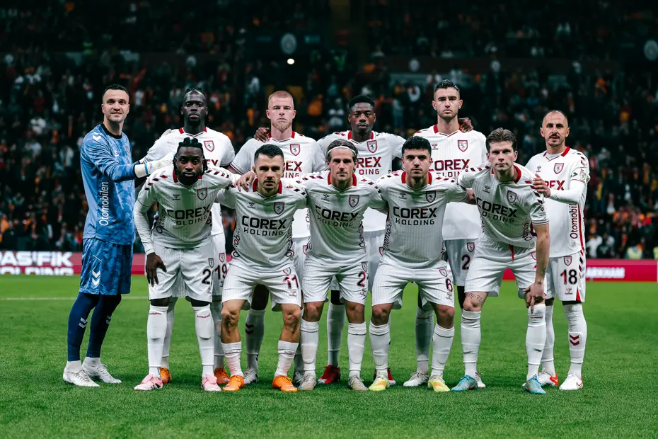 Samsunspor - AEK (Canlı anlatım)