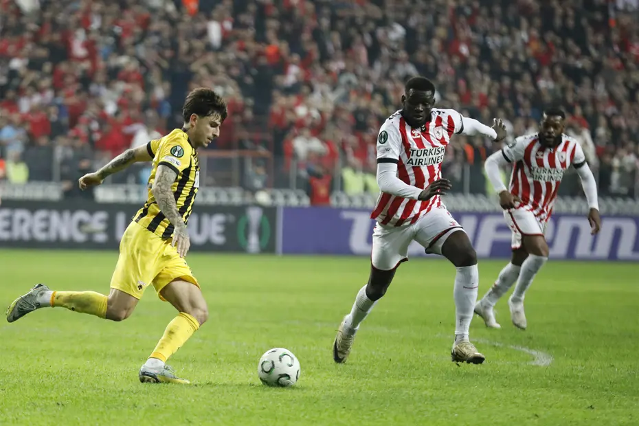 Yunan basını, Samsunspor-AEK maçını aynı yerden gördü: Tek bir noktayı vurguladılar - 3