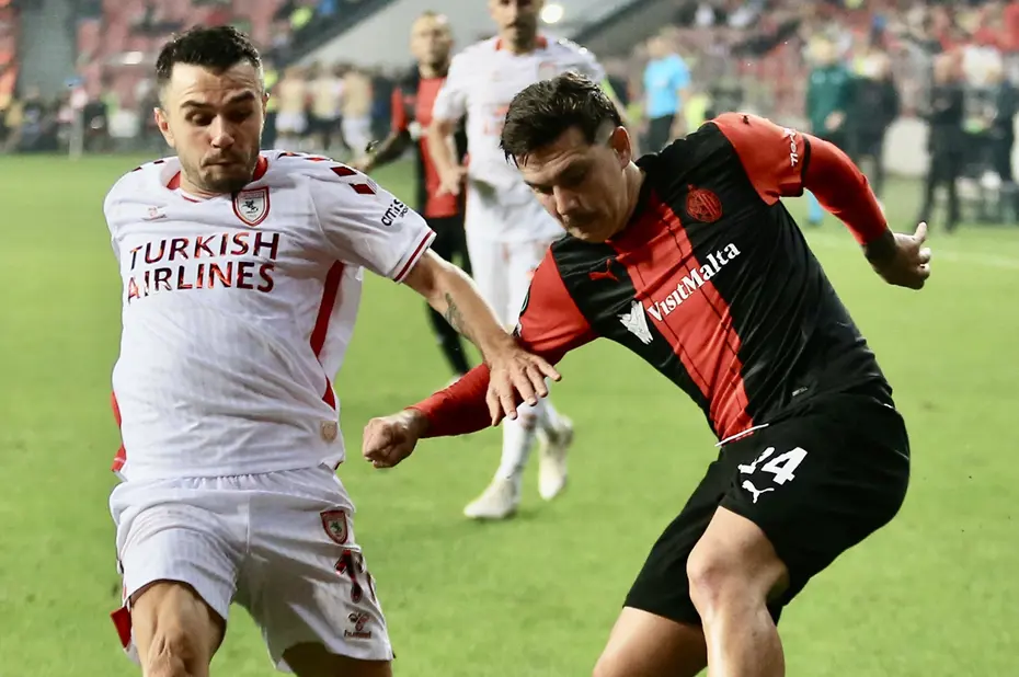 Azerbaycan'dan Peru'ya Samsunspor dillerde: "Sansasyonel bir şekilde zirveye yerleşti" - 10