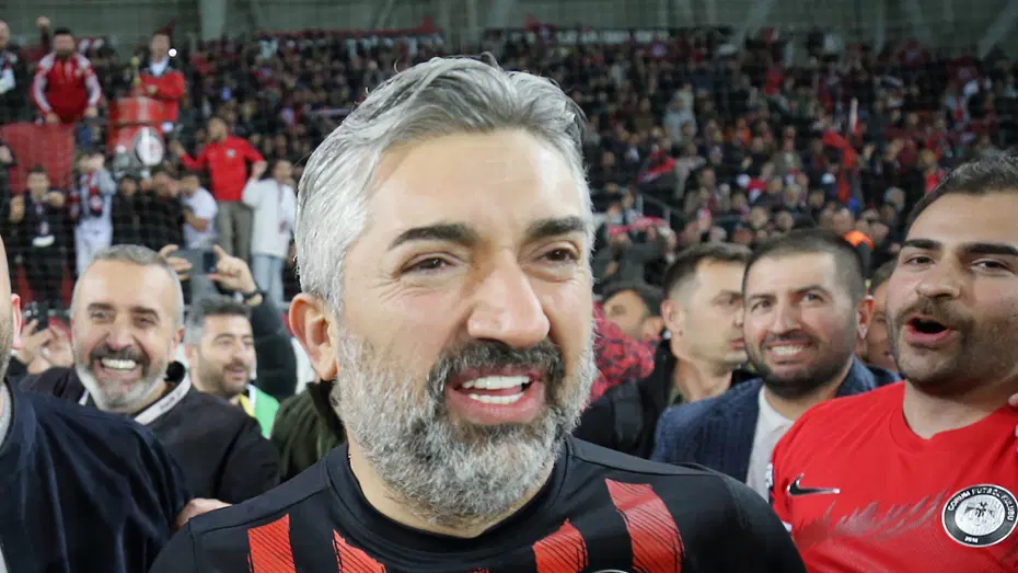 Süper Lig'in yeni stadında çalışmalar başladı! Her şey sil baştan yenileniyor - 3