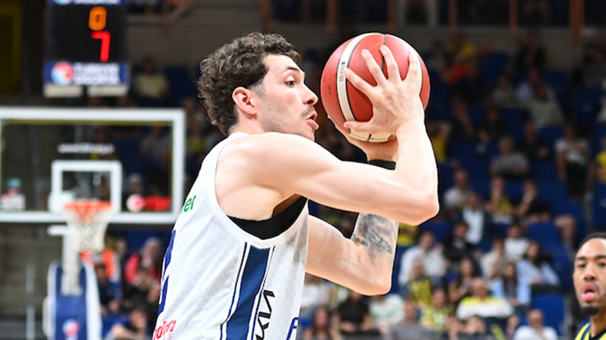 Anadolu Efes'te Şehmus Hazer ile yollar ayrıldı