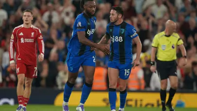 Premier Lig'in ilk maçında ırkçılık skandalı