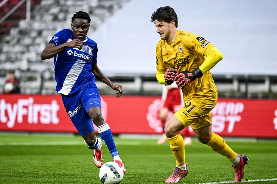 Galatasaray bonservisini duyunca anında masadan kalktı: Bir kaleci daha listeden çıkarıldı - 3 Galatasaray bonservisini duyunca anında masadan kalktı: Bir kaleci daha listeden çıkarıldı - 3