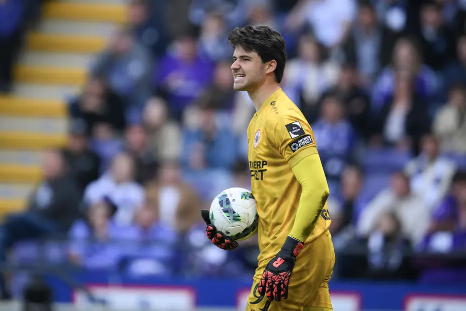 Okan Buruk'un canlı yayında açıkladığı kaleci elden kaçıyor: Dünya deviyle söz kesti - 3 Okan Buruk'un canlı yayında açıkladığı kaleci elden kaçıyor: Dünya deviyle söz kesti - 3