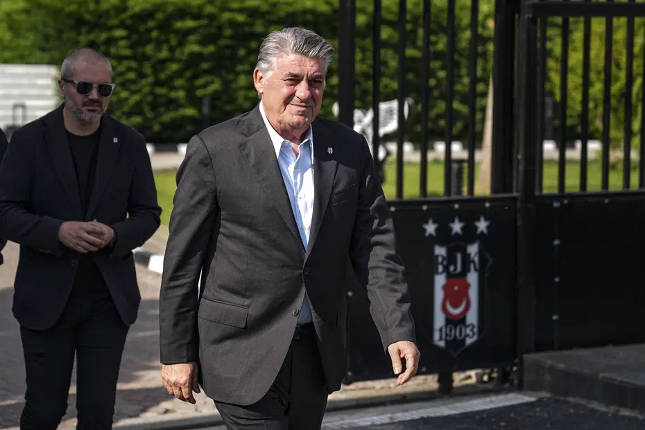Serdal Adalı'nın durmaya niyeti yok! Trossard'ın ardından 3 dünya yıldızı daha Beşiktaş'a - 4