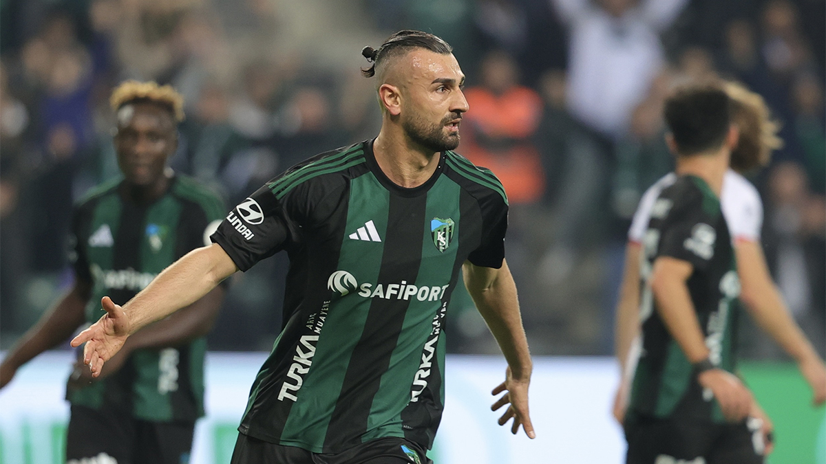 Derbi paylaşımı Kocaelispor taraftarını kızdırmıştı: Serdar Dursun gelen tepkiler üzerine açıklama yaptı