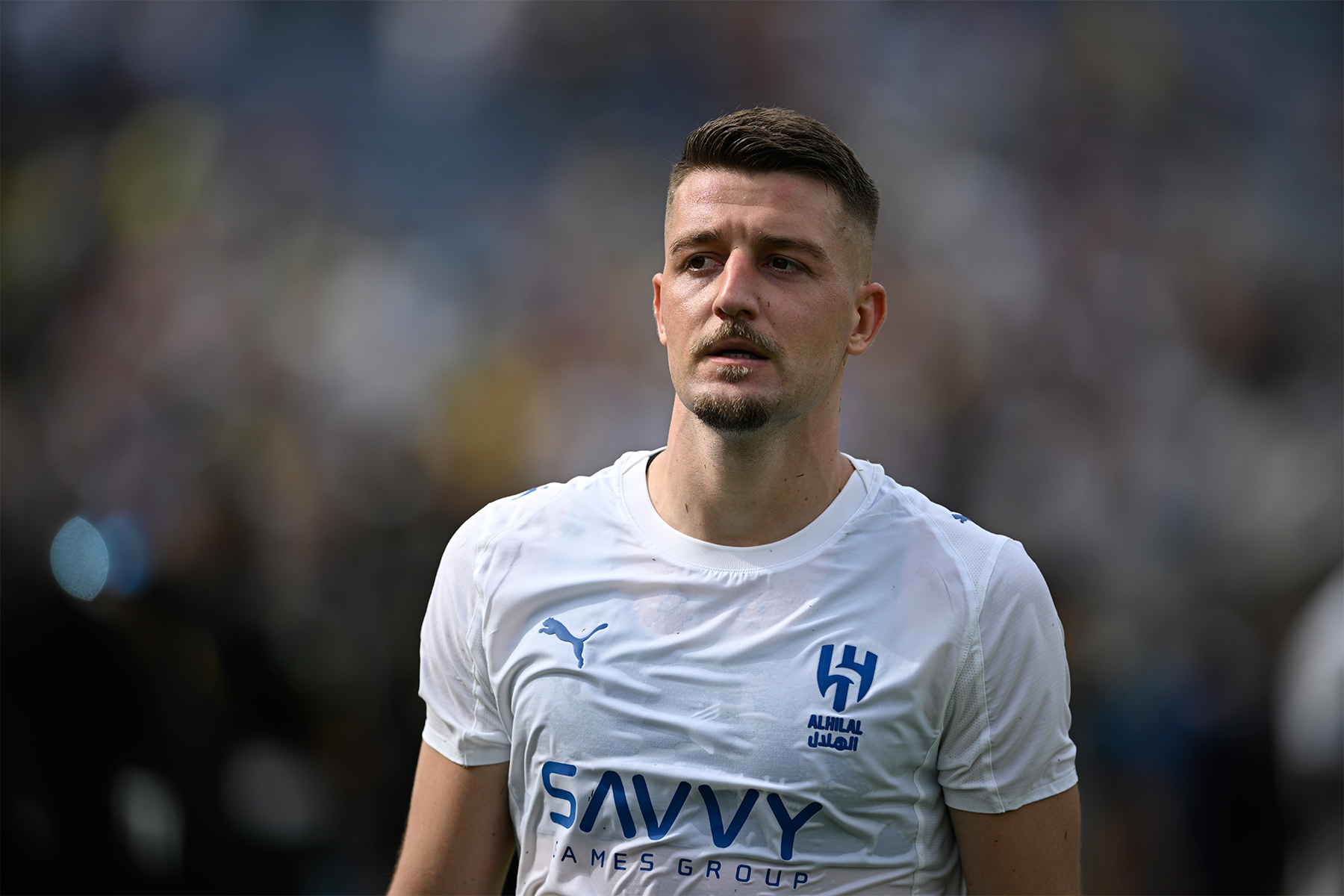 Fenerbahçe ve Galatasaray karşı karşıya: Yeni sezona transfer bombası