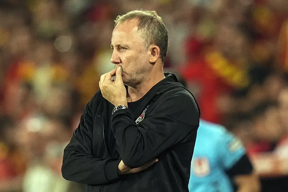 Sergen Yalçın 2 futbolcuyu takımda görmek istemiyor: Yönetim sözleşmelerini feshediyor - 3