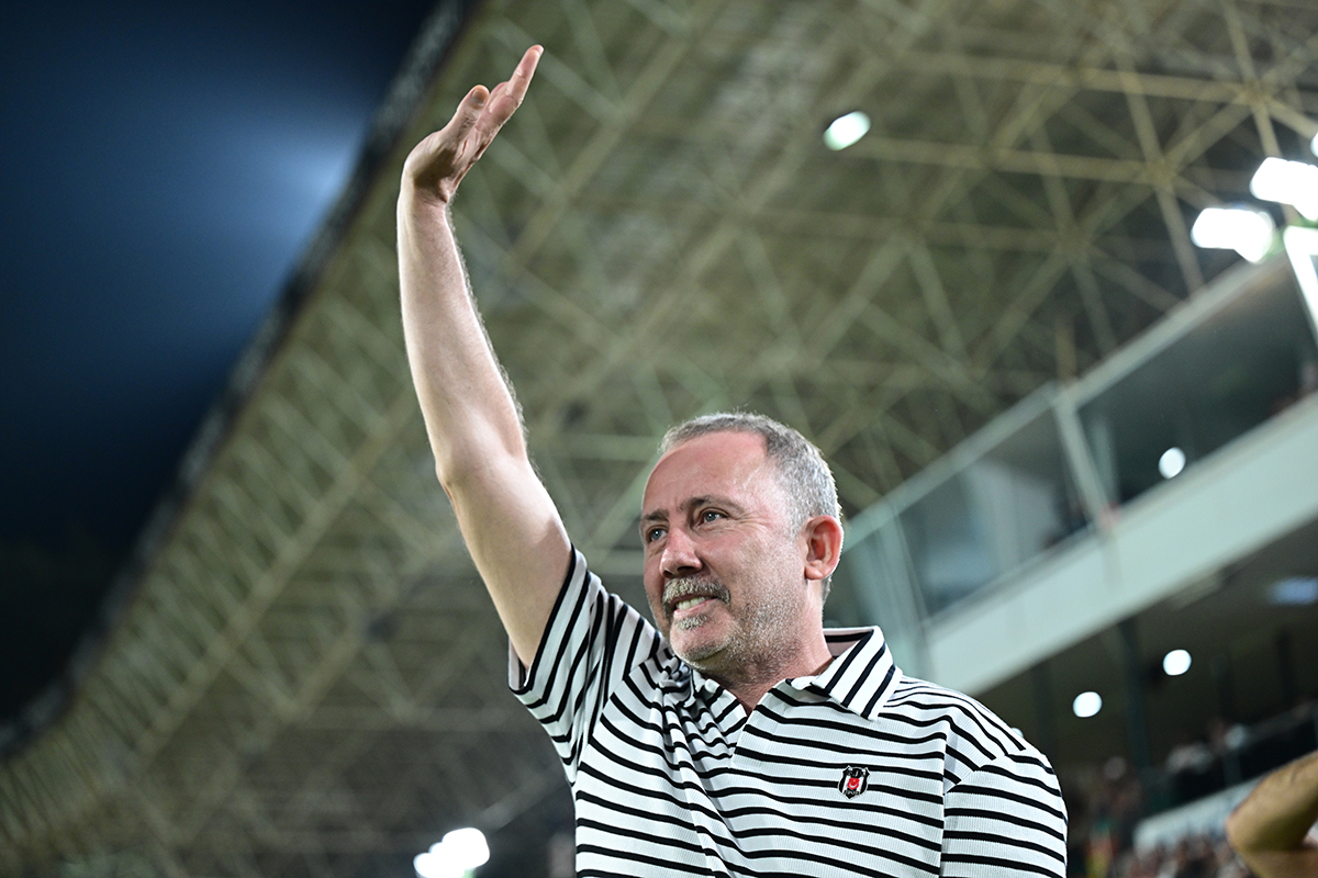 Sergen Yalçın'ın "Hayran kaldım" dediği yıldız, 2028'e kadar Beşiktaş'ta: Anlaşma sağlandı