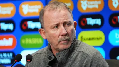 Sergen Yalçın tam da Galatasaray derbisi öncesi sezonun en kritik kararını verdi! Artık her şey netleşti