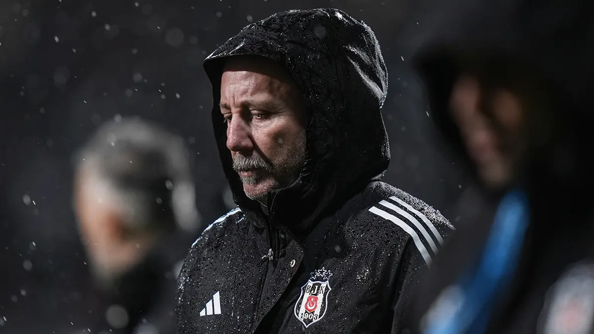 Beşiktaş'ın kanayan yarası: Sergen Yalçın 22. kez değiştiriyor