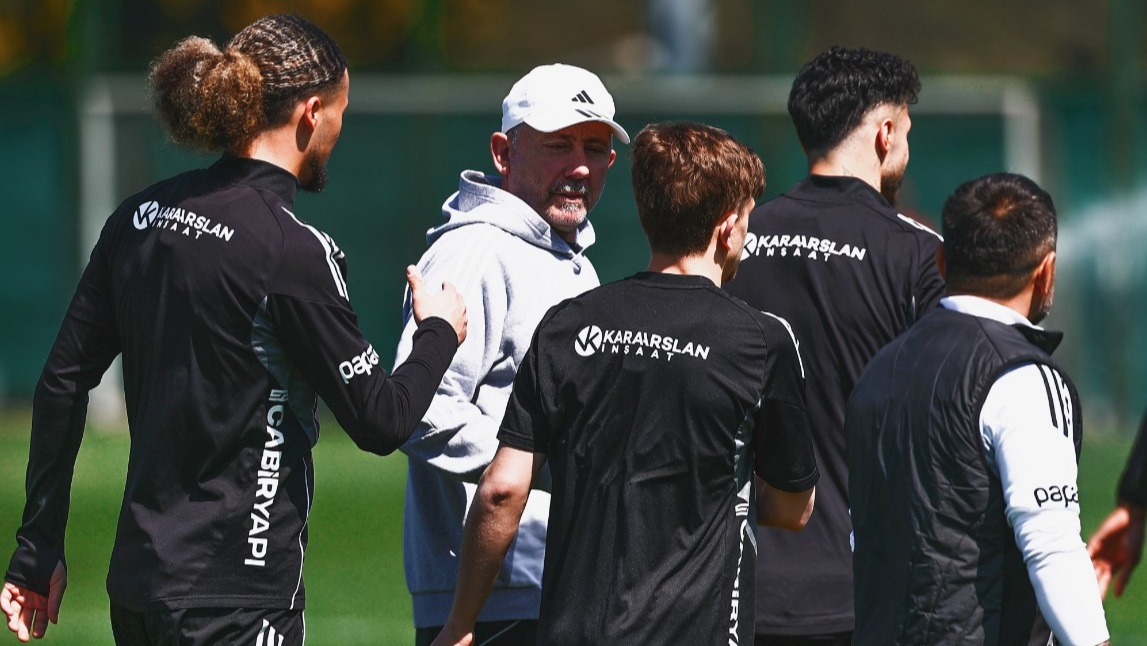 Beşiktaş'ta 'Bir GÜNLÜK Tatil miymiş O Ya?' Sendromu: Trabzonspor Mesaisi Başladı!