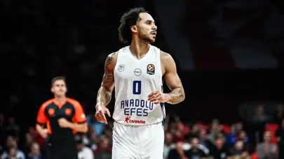 Anadolu Efes, Shane Larkin'in yerine gelen ismi duyurdu! 1+1 yıllık sözleşme imzalandı Anadolu Efes, Shane Larkin'in yerine gelen ismi duyurdu! 1+1 yıllık sözleşme imzalandı