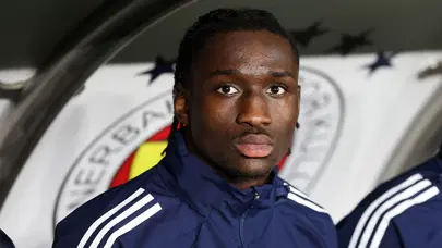 Fenerbahçe Sidiki Cherif'in ayrılığını resmen açıkladı! Yeni takımına imzayı attı Fenerbahçe Sidiki Cherif'in ayrılığını resmen açıkladı! Yeni takımına imzayı attı