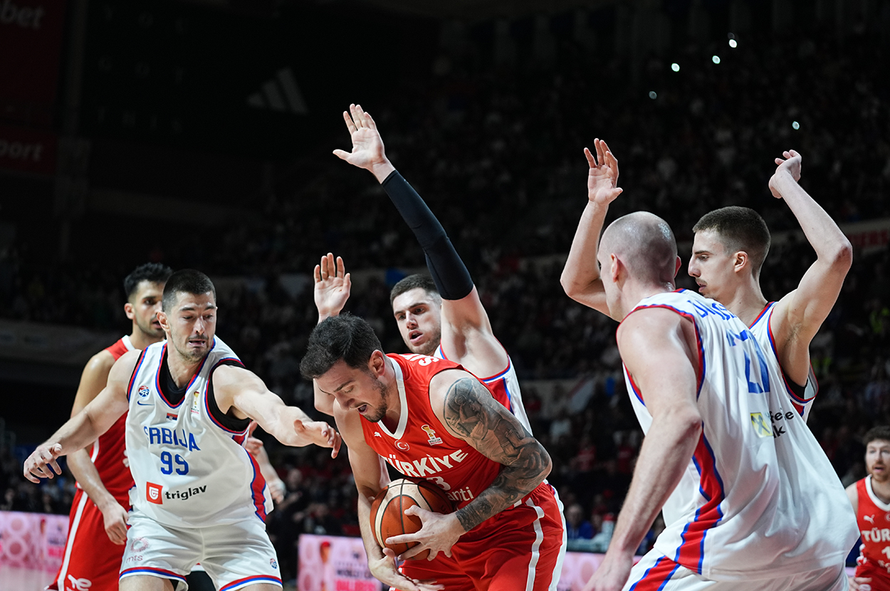 12 DEV ADAM | Sırbistan - Türkiye basketbol maçı ne zaman, saat kaçta, hangi kanalda?