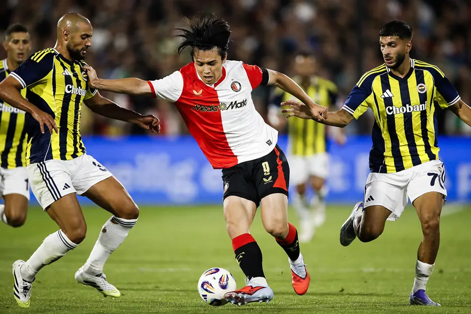 Fenerbahçe'nin UEFA Avrupa Ligi'ni ilk 8'de bitirme ihtimali ortaya çıktı: Yapay zeka hesapladı - 19 Fenerbahçe'nin UEFA Avrupa Ligi'ni ilk 8'de bitirme ihtimali ortaya çıktı: Yapay zeka hesapladı - 19