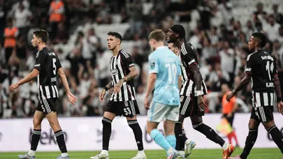 "Ciddiye almazsan karizman çizilir" | Spor yazarları Beşiktaş için ne dedi?