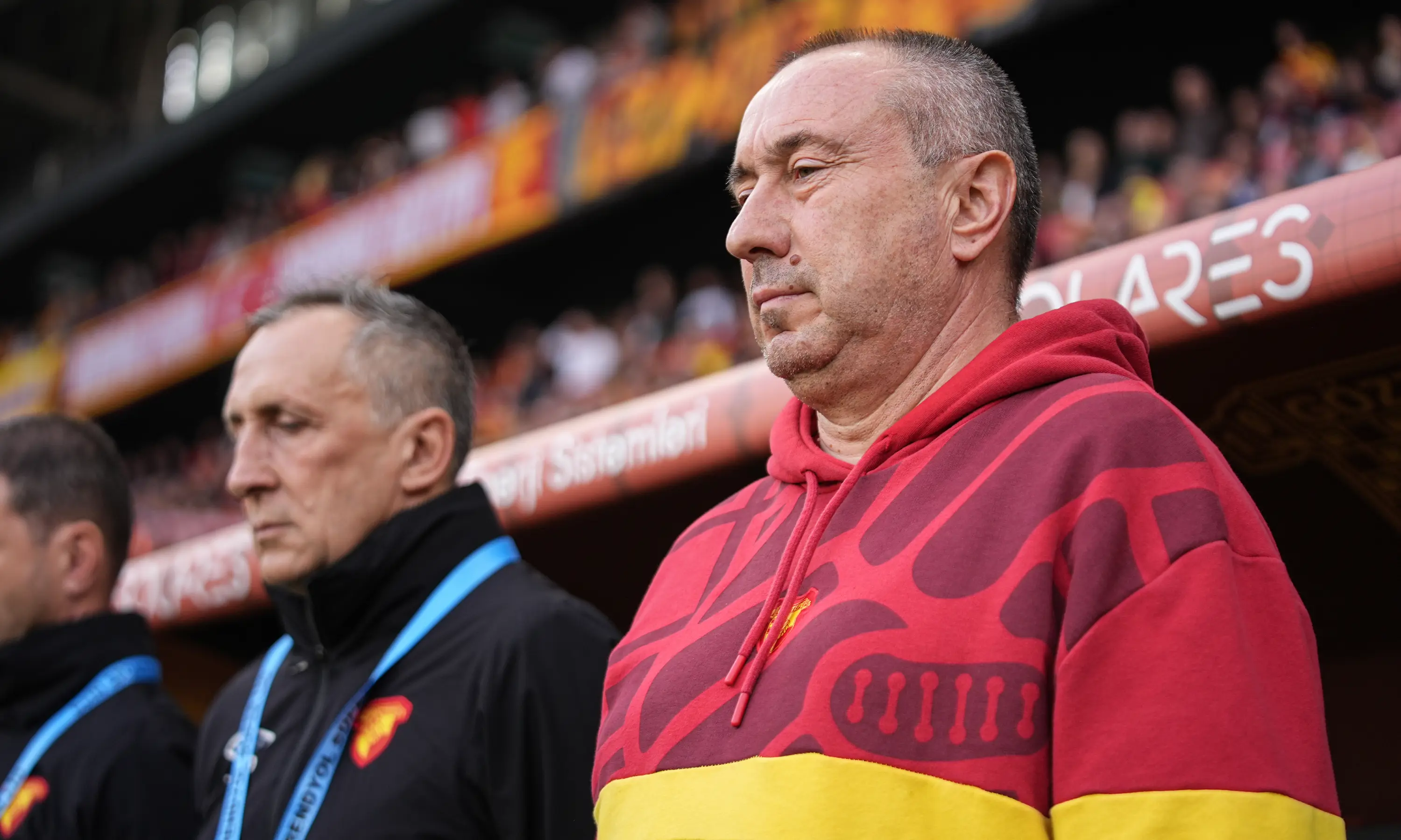 Stoilov'dan taraftara mesaj: "Vereceğiniz destek, en büyük gücümüz olacak"