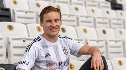 Beşiktaş'tan ayrılan Jonas Svensson, yeni takımıyla imzaladı