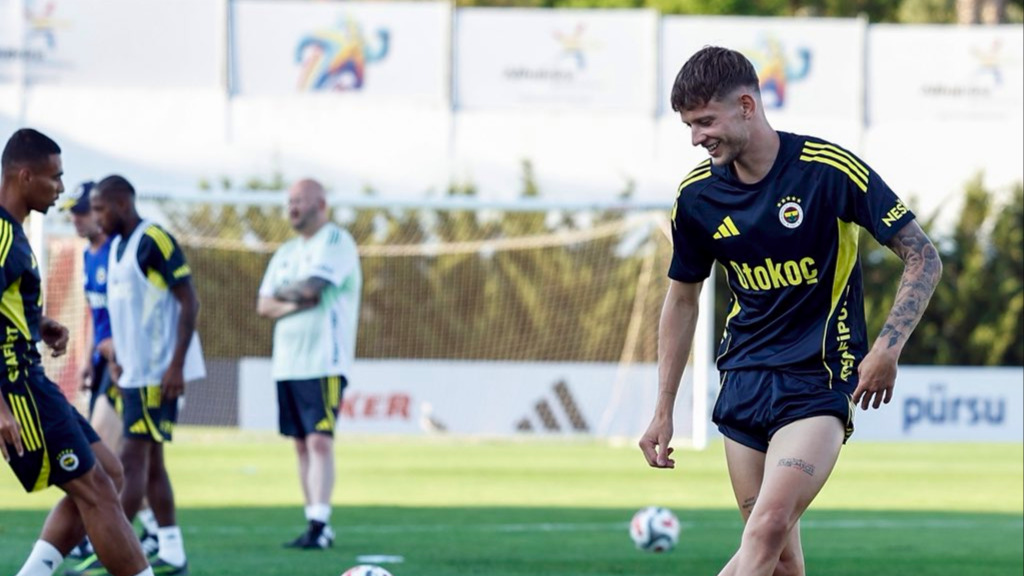 Fenerbahçe, Portekiz'de ilk idmanını yaptı