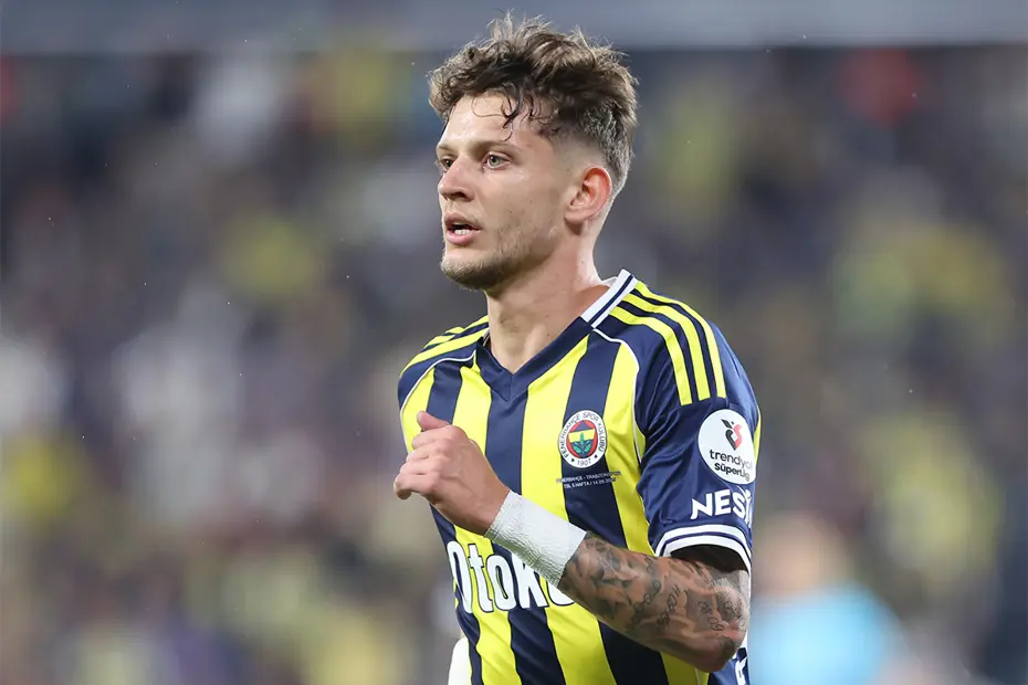 Fenerbahçe'de büyük kıyım, tam 6 futbolcu: İçlerinde ilk 11'in değişilmezleri de var - 3
