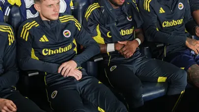 Fenerbahçe'de hiç hesapta olmayan sakatlık: Kadrodan çıkarıldı, Alanyaspor maçında yok Fenerbahçe'de hiç hesapta olmayan sakatlık: Kadrodan çıkarıldı, Alanyaspor maçında yok