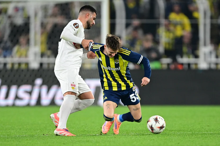 Kerem Aktürkoğlu'nun golü sonrası yedek kulübesinde Szymanski'den herkesin konuştuğu hareket - 1 Kerem Aktürkoğlu'nun golü sonrası yedek kulübesinde Szymanski'den herkesin konuştuğu hareket - 1