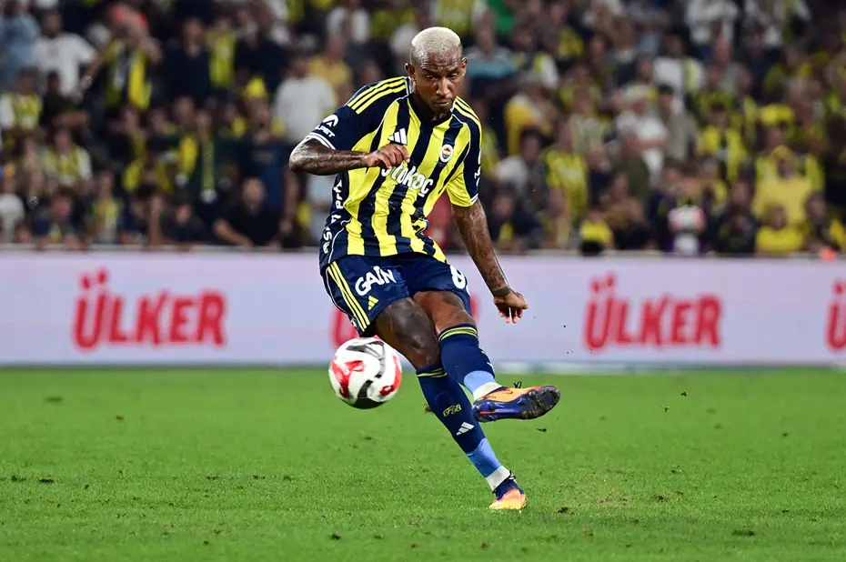 "Sakın Lizbon’da çift santrforla başlama!" | Spor yazarları Fenerbahçe için ne dedi? - 2