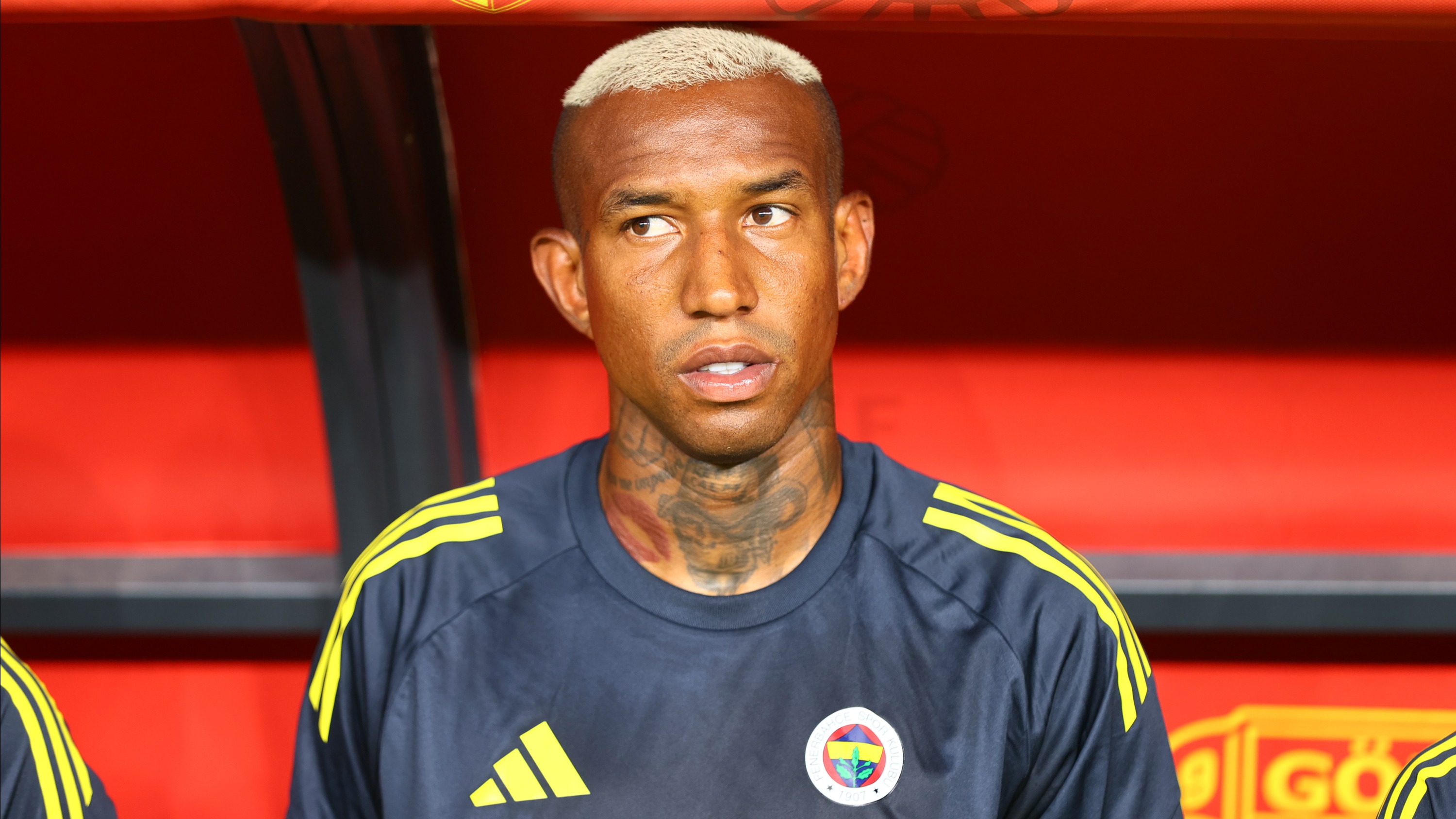 Ve Mourinho'dan Talisca için şok karar çıktı: İzmir'de dünyası başına yıkılmıştı