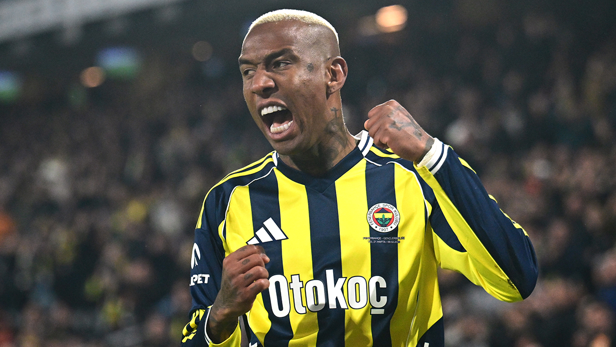 Trio'dan Fenerbahçe maçı için olay yorum! Penaltı ve kırmızı kart...