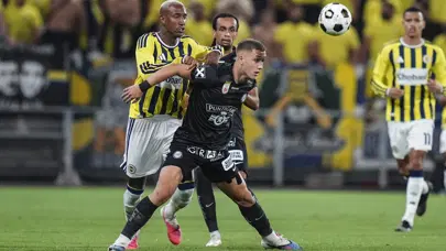 Sturm Graz - Fenerbahçe (Canlı anlatım) Sturm Graz - Fenerbahçe (Canlı anlatım)