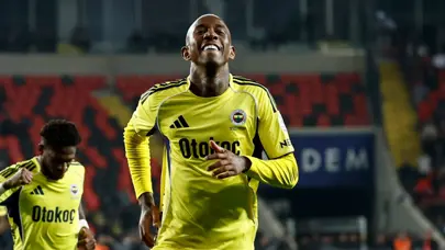 Talisca'dan eleştirilere yanıt: "Büyük futbolcuların buna alışkın olmaları gerekiyor"