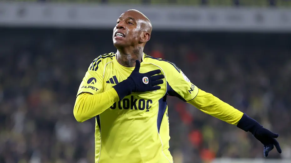 Talisca az kalsın 118 yıllık Fenerbahçe'de kimsenin yapamadığını gerçekleştiriyordu - 4
