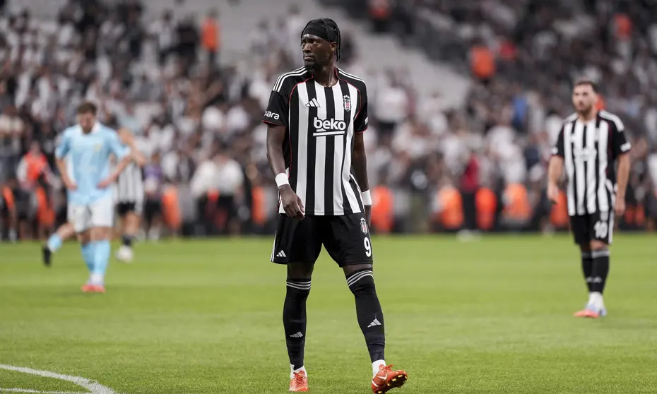 Mustafa Erhan Hekimoğlu'nun büyük şanssızlığı: Oyunda 4 dakika kalabildi - 2