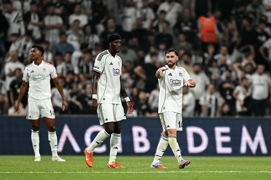 Tammy Abraham'a hırsız şoku: Sosyal medyadan paylaştı - 2 Tammy Abraham'a hırsız şoku: Sosyal medyadan paylaştı - 2