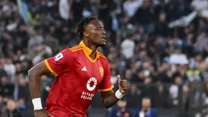 Beşiktaş'a sürpriz golcü: Ayrılıkla birlikte duyurdular