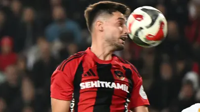 Tayyip Talha'da kırık tespit edildi: "Verilmeyen penaltı" vurgusuyla duyurdular Tayyip Talha'da kırık tespit edildi: "Verilmeyen penaltı" vurgusuyla duyurdular