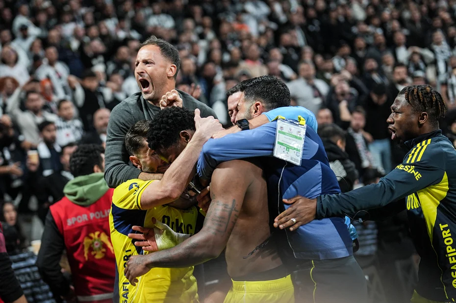 Derbinin ardından ortalık karıştı: Tedesco'nun galibiyet sevincine Beşiktaşlılardan tepki - 1 Derbinin ardından ortalık karıştı: Tedesco'nun galibiyet sevincine Beşiktaşlılardan tepki - 1
