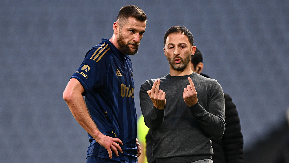 Kadıköy'deki 3-0'lık Nottingham Forest mağlubiyeti Fenerbahçe'de kötü gidişatın startını veren karşılaşma oldu. Ardından gelen süreçte Kasımpaşa beraberliği, İngiltere'de Nottingham'ın mağlup edilmesine rağmen Avrupa'ya veda edilmesi ve son olarak Antalyaspor beraberliğiyle sarı-lacivertli camiada Trabzonspor galibiyeti sonrası oluşan bahar havasının değiştiği belirtildi.