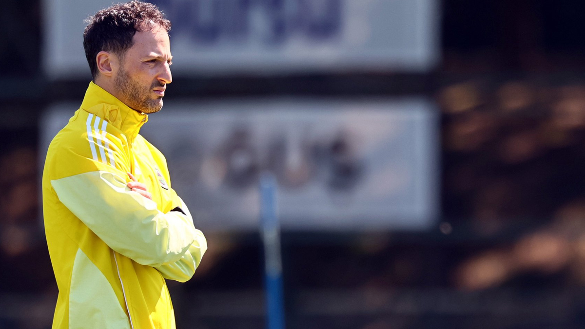 Fenerbahçe hız kesmeden çalışmalara başladı