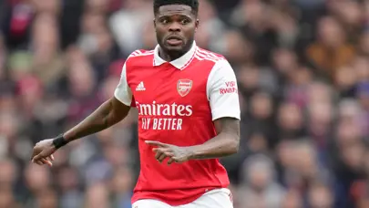 Thomas Partey yeni takımına 1 yıllık imza attı