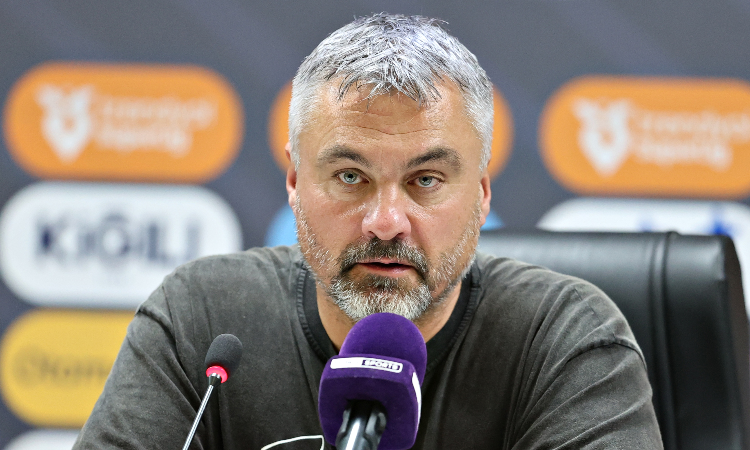 Birazdan Kahve Molasına Çıkacak Reis: 'Her 3 Günde Bir Motivasyon Yapmaktan Helak Oldum!'